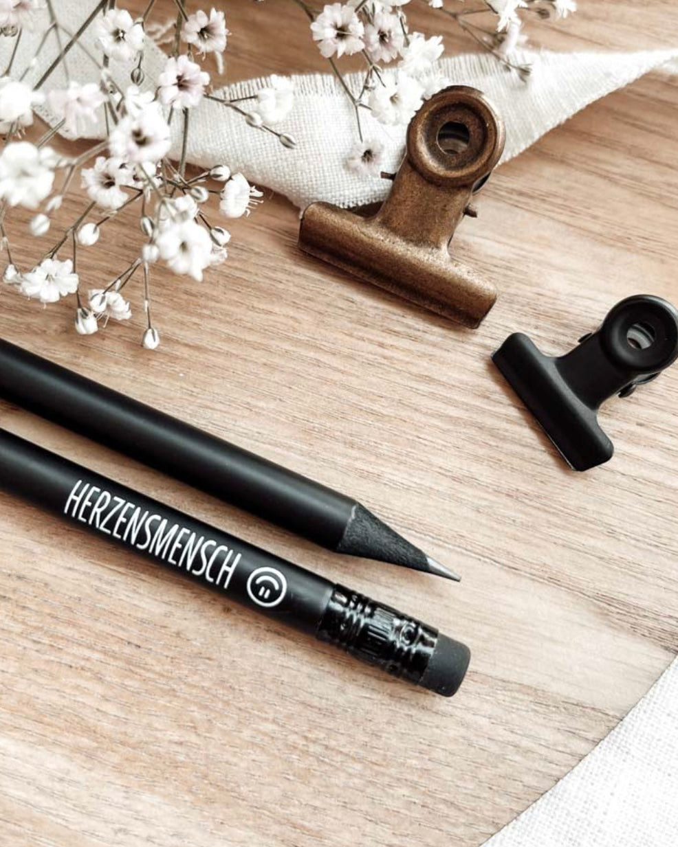 Bleistift schwarz "Herzensmensch"