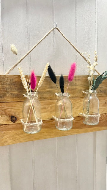 Handgemachte Reagenzgläser-Vasen zum Hängen in zwei Farbvarianten