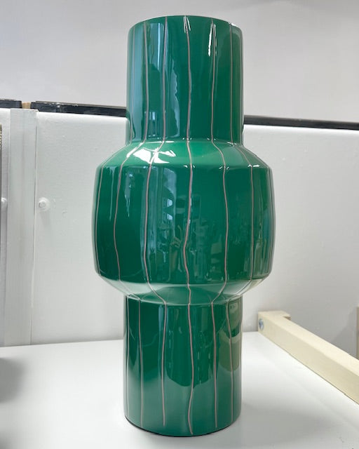 Vase grün/pink Metall