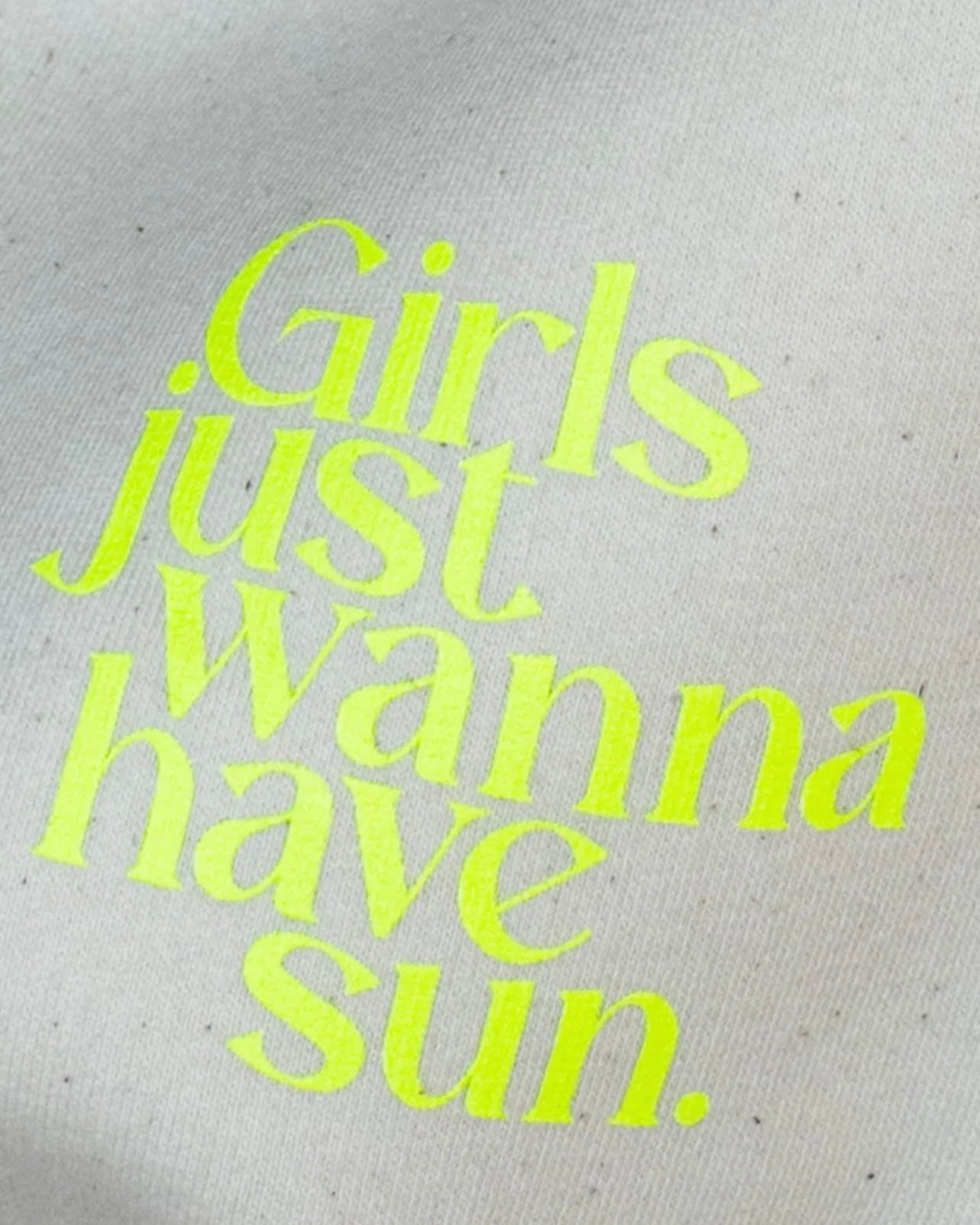 KISS MY NEON - Sweater Natural Raw "Girls just..."