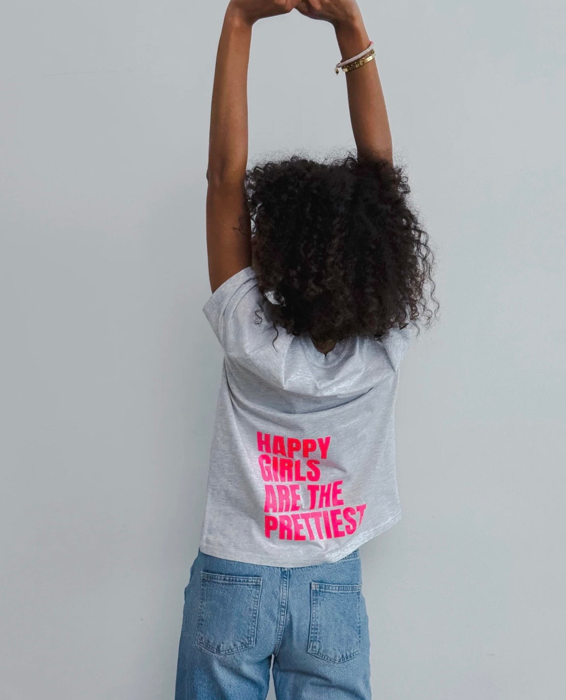 HAPPY GIRLS ARE THE PRETTIEST – Damen T-Shirt aus 100 % Baumwolle