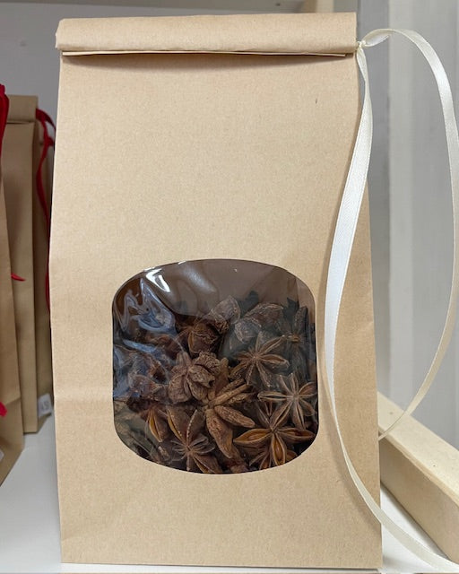 Ein Hauch von Natur – Papiertüte mit 5 liebevoll ausgewählten Naturmaterialien (12x20 cm)