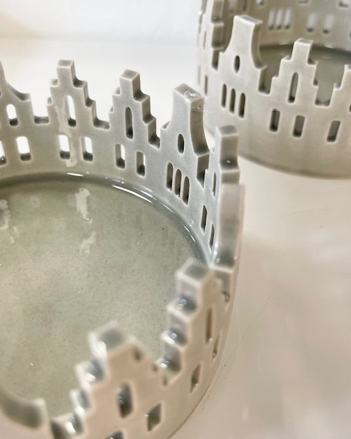 Teelichthalter „Grachteromantik“ – Grau glänzend | Stimmungsvoll & stilvoll