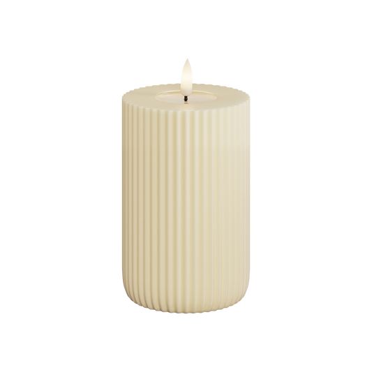 Deluxe Homeart Stumpenkerze creme 8x12,5cm