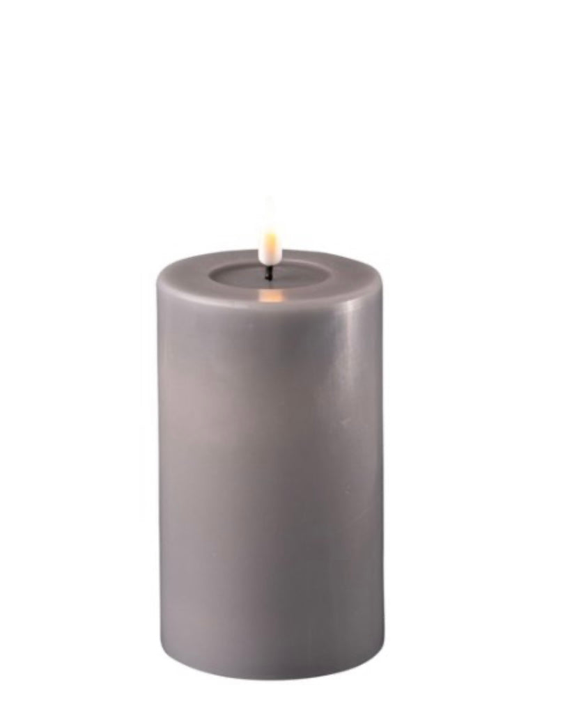 Deluxe Homeart LED Kerze Grau 7,5x12,5 cm
